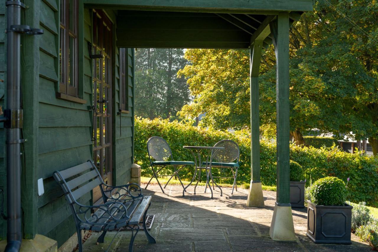 Beautiful Cottage With Stunning Views In Box Box  Bagian luar foto